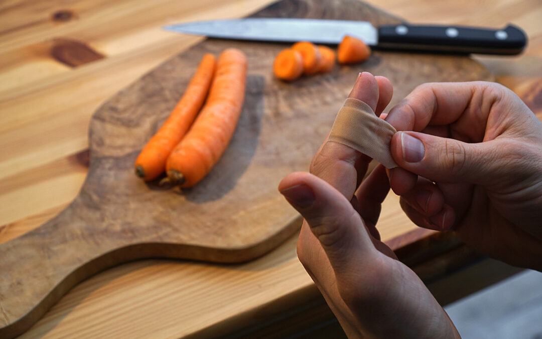 Kitchen Safety: Prevent Knife Accidents at Home!